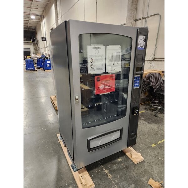 Scratch and Dent Seaga ENV5B 40-Item Refrigerated Vending Machine / Beverage Merchandiser