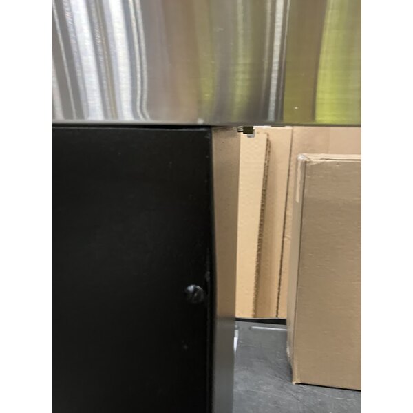 Scratch and Dent Bunn 33200.0010 VPR-APS Pourover Airpot Coffee Brewer - 120V