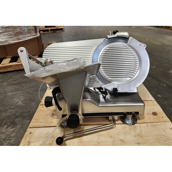 Scratch and Dent Estella SLM13 13" Heavy-Duty Manual Meat Slicer - 1/2 hp