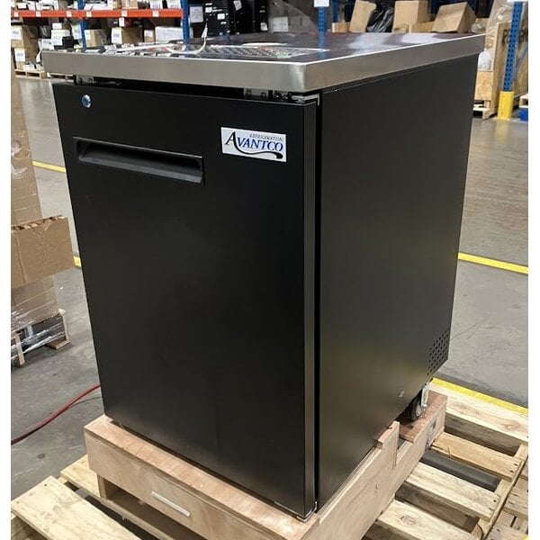 Scratch and Dent Avantco UDD-1-HC Triple Tap Kegerator Beer Dispenser - Black, (1) 1/2 Keg Capacity