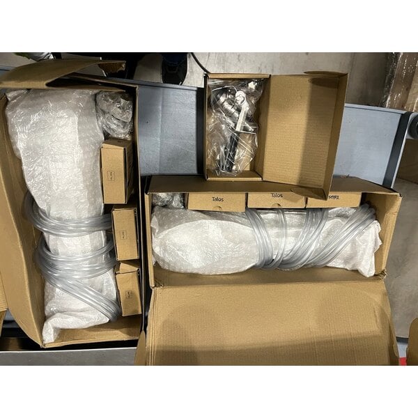 Scratch and Dent Avantco UDD-60-HC (2) Triple Tap Shallow Depth Kegerator Beer Dispenser - Black, (2) 1/2 Keg Capacity