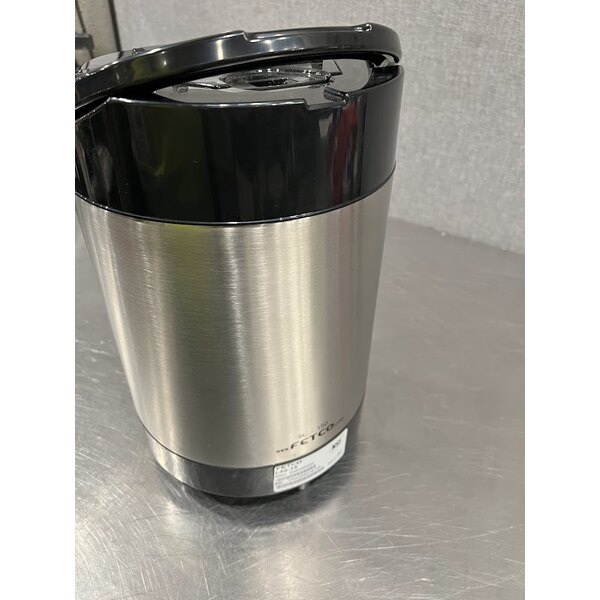 Scratch and Dent Fetco L4S-15 Luxus 1.5 Gallon Stainless Steel Coffee Server