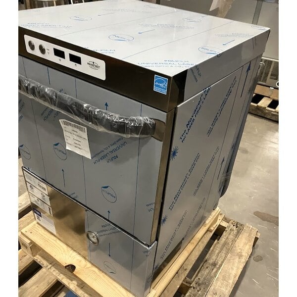 Scratch and Dent MainStreet Equipment HTUC High-Temperature Undercounter Dishwasher - 208V/240V, 1 Phase