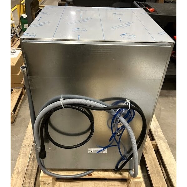 Scratch and Dent MainStreet Equipment HTUC High-Temperature Undercounter Dishwasher - 208V/240V, 1 Phase