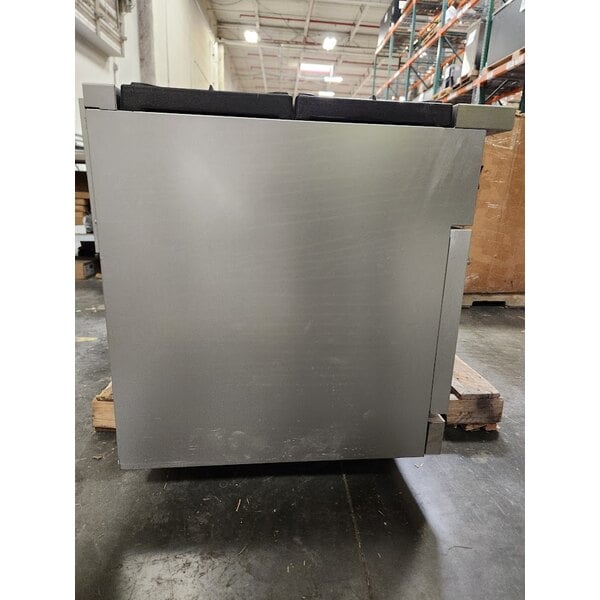 Scratch and Dent MainStreet Equipment E60-N Natural Gas 10 Burner 60" Range with 2 Standard Ovens - 360,000 BTU