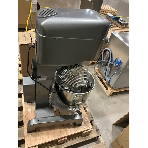 Scratch and Dent Avantco MX40H 40 Qt. Planetary Floor Mixer with Guard & Standard Accessories - 240V, 2 hp