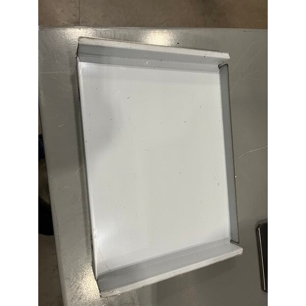 Scratch and Dent Avantco T3300B Commercial 10" Wide Conveyor Toaster with 3" Opening - 208V, 3300W, 800 Slices per Hour