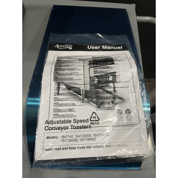 Scratch and Dent Avantco T3300B Commercial 10" Wide Conveyor Toaster with 3" Opening - 208V, 3300W, 800 Slices per Hour