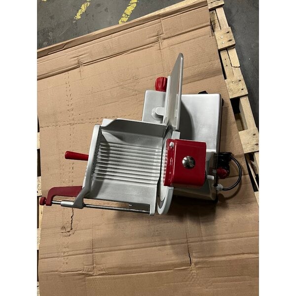 Scratch and Dent Berkel B10-SLC 10" Light-Duty Gravity Feed Manual Meat Slicer - 1/4 hp