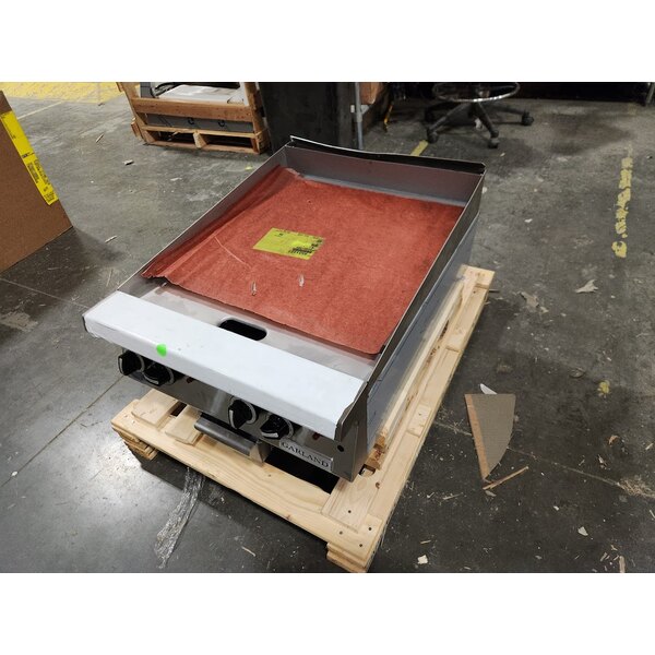 Scratch and Dent Garland GTGG24-GT24M 24" Natural Gas Countertop Griddle with Thermostatic Controls - 56,000 BTU