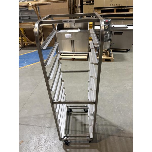 Scratch and Dent Channel 404S-OR End Load Stainless Steel Bun Pan Oven Rack - 10 Pan