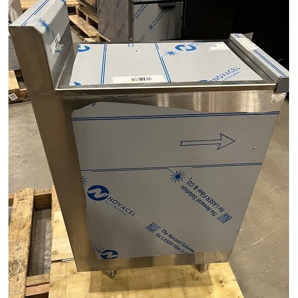 Scratch and Dent Eagle Group FBGR12-18 1800 Series 12" Modular Glass Rack Storage Unit with Flatboard Top