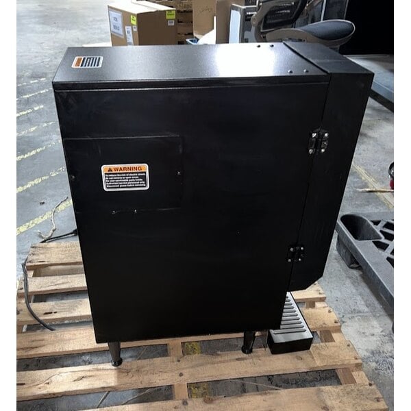 Scratch and Dent Bunn SET00.0197 FMD-3 BLK Fresh Mix Cappuccino / Espresso Machine Cafe Latte Dispenser with 3 Hoppers - 120V