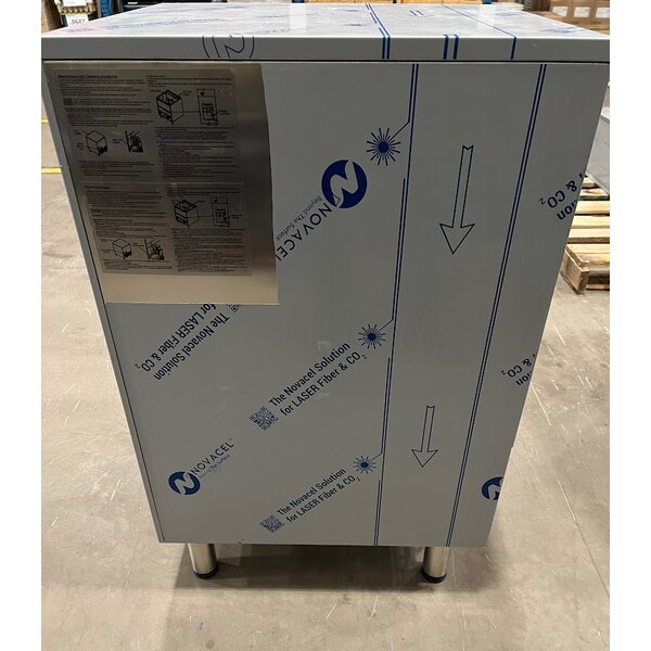 Scratch and Dent Avantco Ice Diamond EUC-F-130-A Air-Cooled Undercounter Full Cube Ice Machine with 44 lb. Bin - 134 lb., 115V