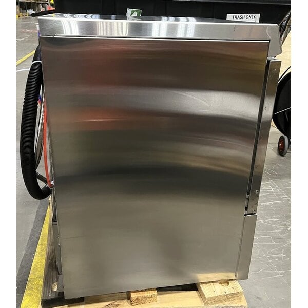 Scratch and Dent Hobart LXNH-5 High Temperature Undercounter Dishwasher - 208-240V, 3 Phase