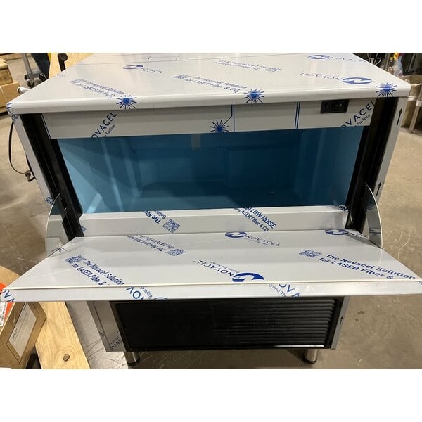 Scratch and Dent Avantco Ice Diamond EUC-F-340-A Air-Cooled Undercounter Full Cube Ice Machine with 99 lb. Bin - 340 lb., 115V