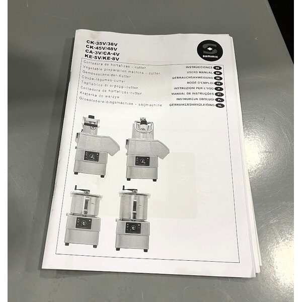 Scratch and Dent Sammic KE-8V Variable-Speed 8.5 Qt. Stainless Steel Batch Bowl Food Processor - 3 hp