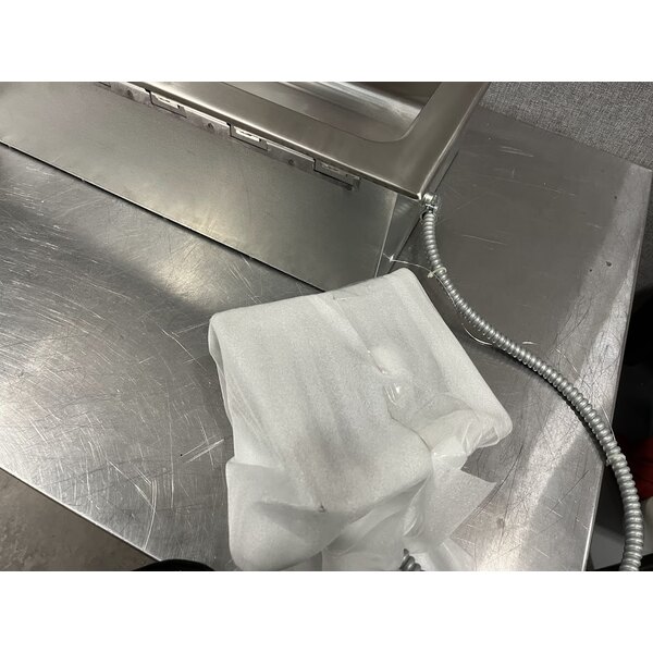 Scratch and Dent Avantco TM-12B Top Mount Drop-In Full Size Hot Food Well with Round Inside Corners and Drain - 208V, 1,600W