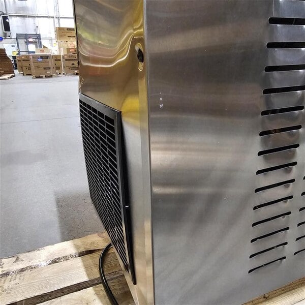 Scratch and Dent Frosty Factory 137A 12 Qt. Large Cylinder Air-Cooled Frozen Cocktail Machine - 115V