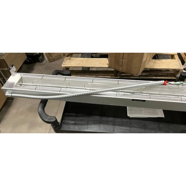 Scratch and Dent Hatco GRAH-60 60" Glo-Ray High Wattage Infrared Food Warmer with Infinite Controls - 120V, 1,400W