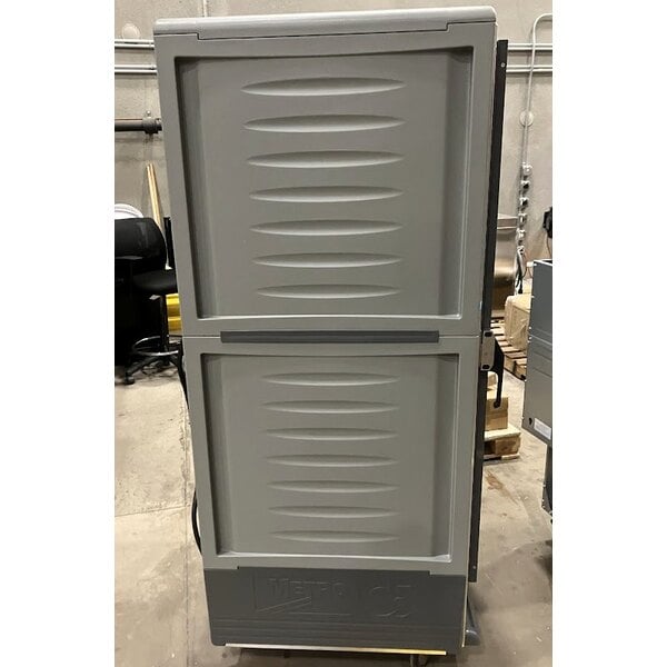 Scratch and Dent Metro C539-CLFC-U-GY C5 3 Series Low Wattage Universal Slide Heated Holding and Proofing Cabinet with Clear Single Door - Gray