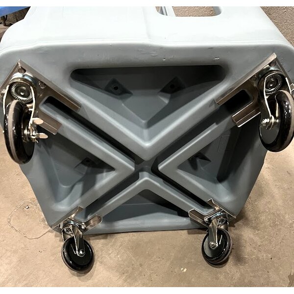 Scratch and Dent Metro PCD7 "Poker Chip" Dish Dolly Holds up to 540 Dishes