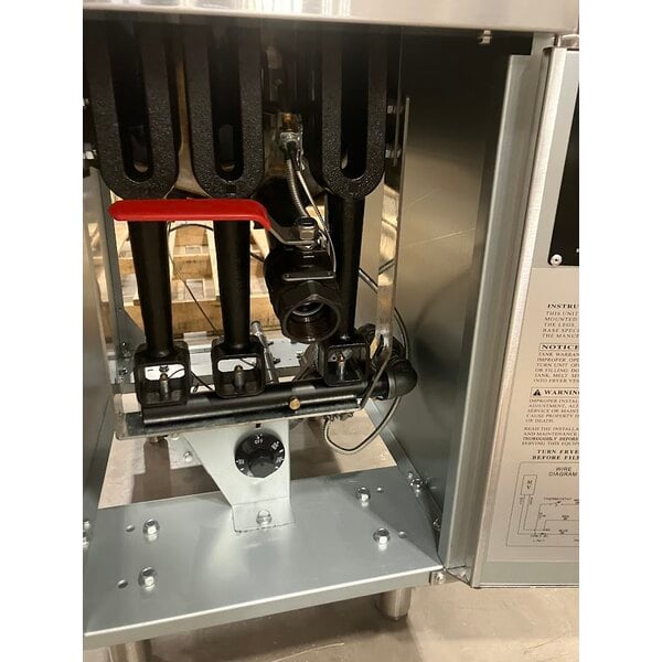 Scratch and Dent MainStreet Equipment Liquid Propane 40 lb. Stainless Steel Floor Fryer - 90,000 BTU