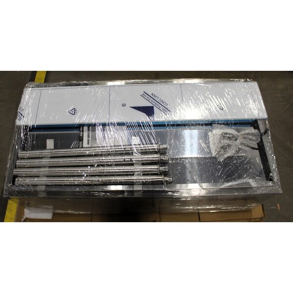 Scratch and Dent Avantco STE-3S Three Pan Open Well Electric Steam Table with Undershelf - 120V, 1500W