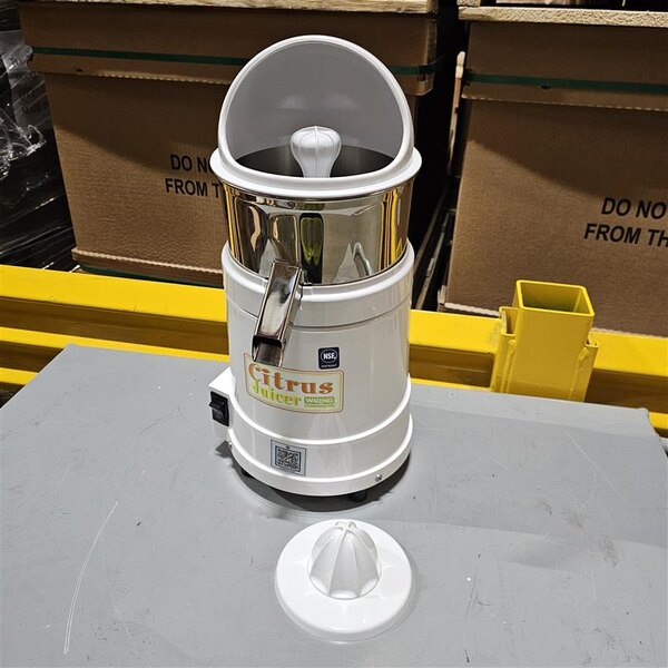 Scratch and Dent Waring JC4000 Heavy-Duty 1800 RPM Citrus Juicer