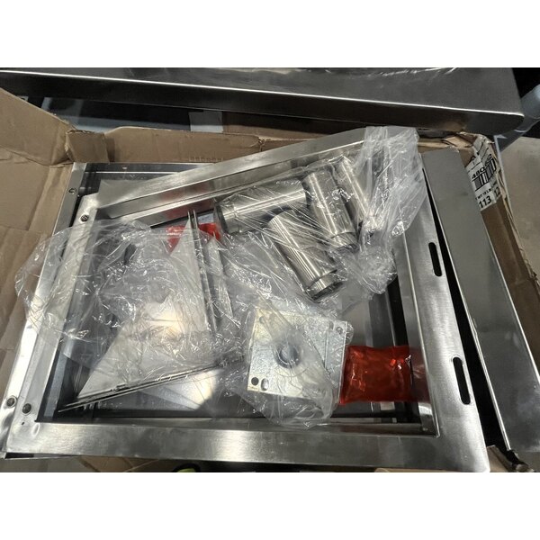 Scratch and Dent ServIt 423EST5WOPB Five Pan Open Well Electric Steam Table with Partially Enclosed Base and Angled Sneeze Guard - 208/240V, 3750W