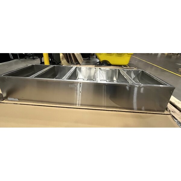 Scratch and Dent ServIt 423EST5WOPB Five Pan Open Well Electric Steam Table with Partially Enclosed Base and Angled Sneeze Guard - 208/240V, 3750W