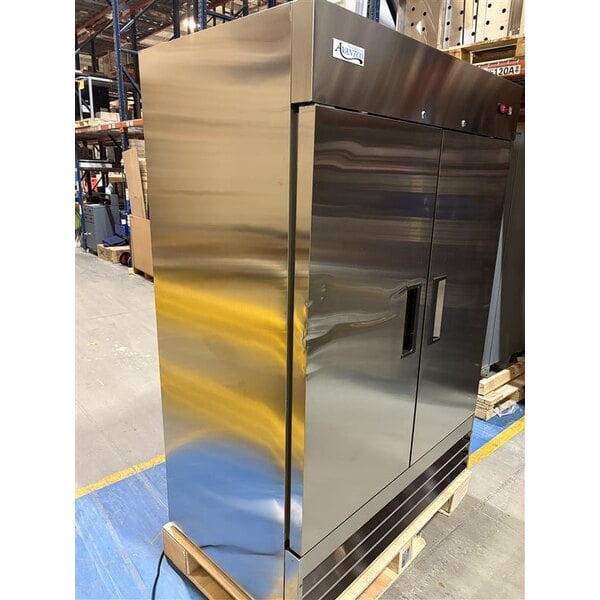 Scratch and Dent Avantco A-49R-HC 54" Solid Door Reach-In Refrigerator