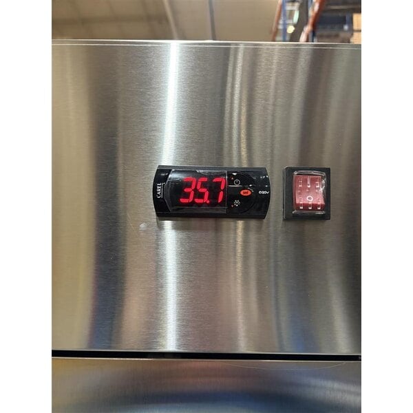 Scratch and Dent Avantco A-49R-HC 54" Solid Door Reach-In Refrigerator