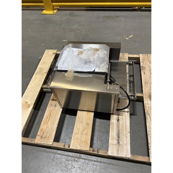 Scratch and Dent Vollrath SO2-20814.5 JB3H 40" Ventless Countertop Conveyor Oven with 14 1/2" Wide Belt - 3600W, 208V