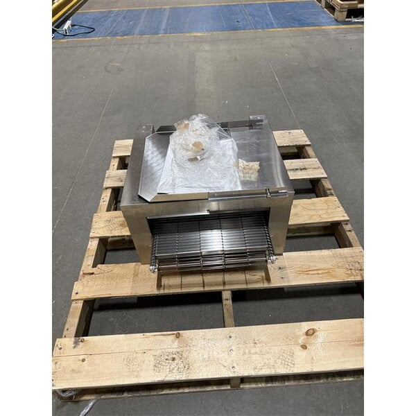 Scratch and Dent Vollrath SO2-20814.5 JB3H 40" Ventless Countertop Conveyor Oven with 14 1/2" Wide Belt - 3600W, 208V