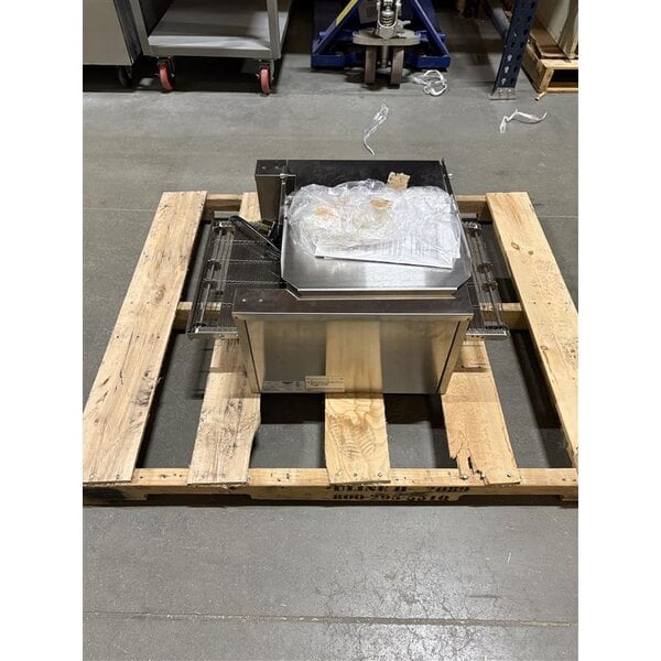 Scratch and Dent Vollrath SO2-20814.5 JB3H 40" Ventless Countertop Conveyor Oven with 14 1/2" Wide Belt - 3600W, 208V