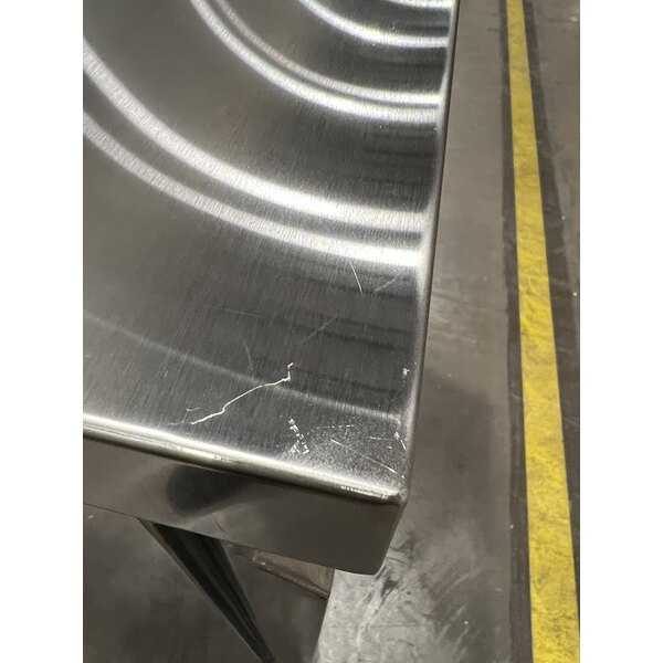 Scratch and Dent Avantco SS-UC-27R-HC 27" Undercounter Refrigerator