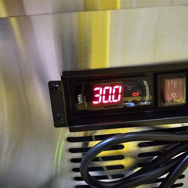 Scratch and Dent Avantco DLC64-HC-S 64" Stainless Steel Curved Glass Refrigerated Deli Case