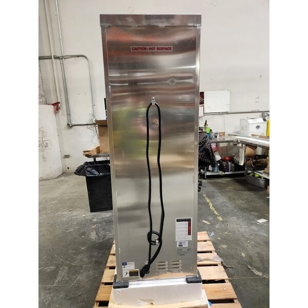 Scratch and Dent Avantco HPI-1836DC Full Size Insulated Heated Holding / Proofing Cabinet with Clear Dutch Doors - 120V