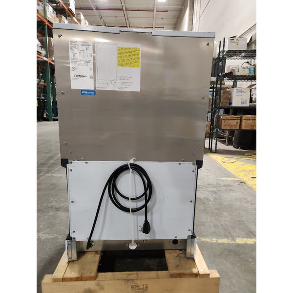 Scratch and Dent Scotsman HID525A-1 Meridian® Countertop Air Cooled Ice Machine and Water Dispenser - 25 lb. Bin Storage