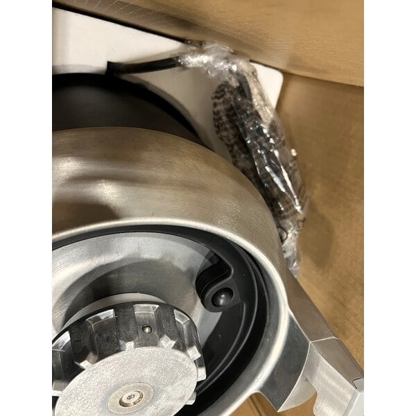 Scratch and Dent Hamilton Beach HJE960R Otto Auto Feed Juice Extractor - 120V