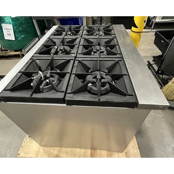 Scratch and Dent Cooking Performance Group S36-N Natural Gas 6 Burner 36" Range with Standard Oven - 210,000 BTU