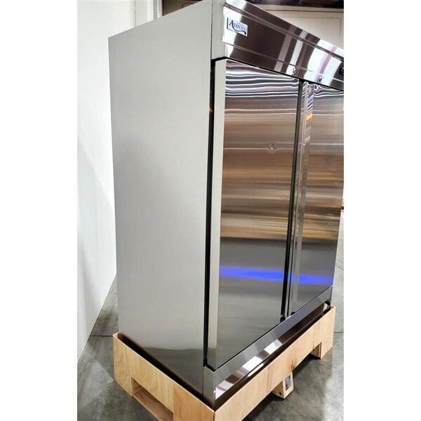 Scratch and Dent Avantco SS-2F-HC 54" Stainless Steel Two Section Solid Door Reach-In Freezer