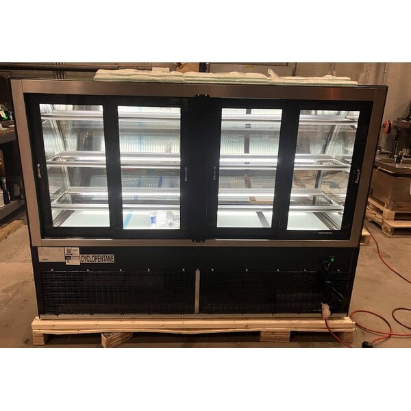 Scratch and Dent Avantco BCTD-72 72" Black 3-Shelf Curved Glass Dry Bakery Display Case with LED Lighting