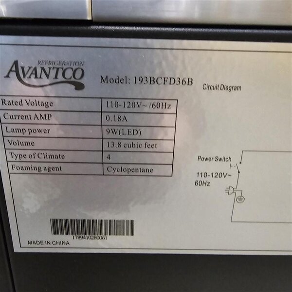 Scratch and Dent Avantco BCFD-36 35 3/8" Black Square Dry Bakery Display Case with LED Lighting