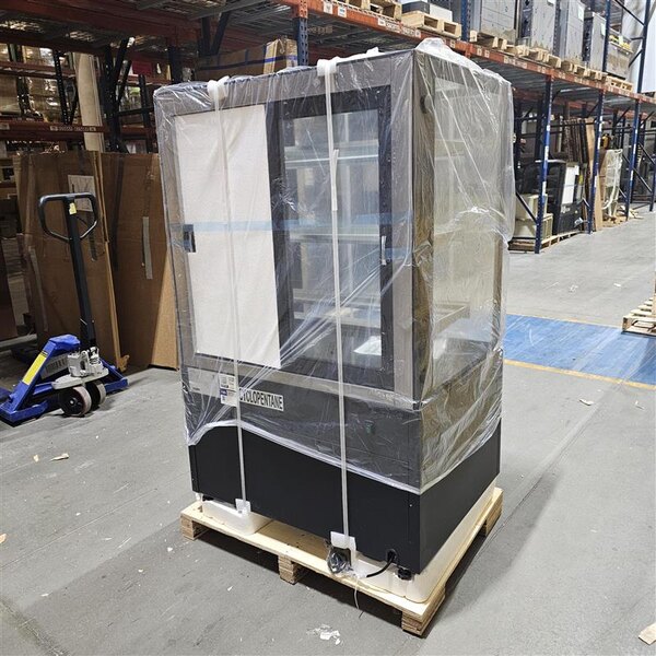 Scratch and Dent Avantco BCFD-36 35 3/8" Black Square Dry Bakery Display Case with LED Lighting