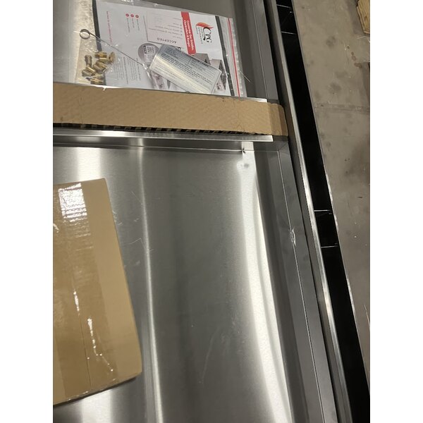 Scratch and Dent Cooking Performance Group GT-CPG-60-NL 60" Gas Countertop Griddle with Thermostatic Controls - 150,000 BTU