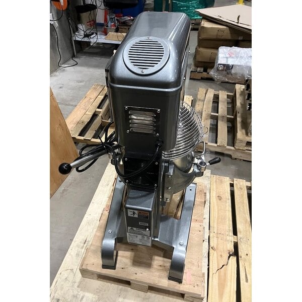 Scratch and Dent Avantco MX30H 30 Qt. Planetary Floor Mixer with Guard & Standard Accessories - 120V, 1 3/4 hp