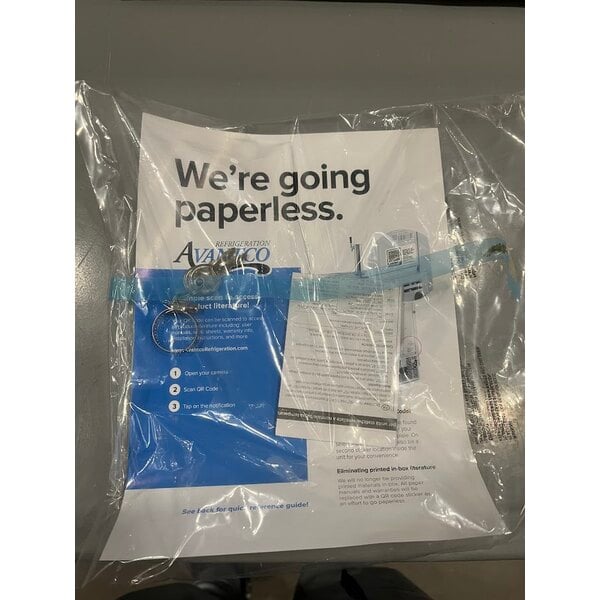 Scratch and Dent Avantco UDD-36-HC 36" Black Triple Tap Kegerator Beer Dispenser - (1) 1/2 Keg Capacity