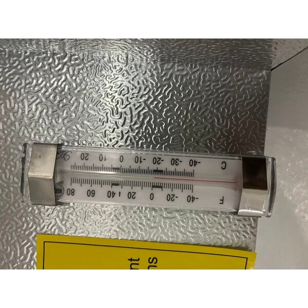 Scratch and Dent Galaxy CF13HC Commercial Chest Freezer - 12.7 cu. ft.